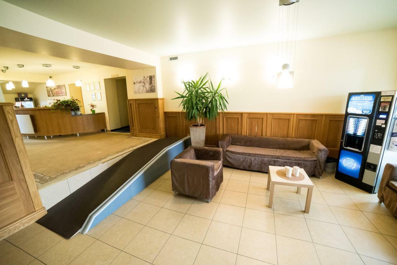 Hotel Tigra Priekuli Ngoại thất bức ảnh